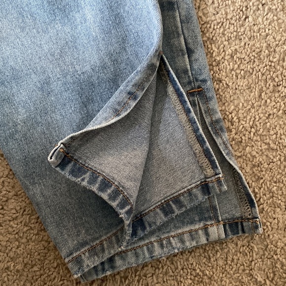 Shein never worn Jeans with slit - Picture 2 of 4